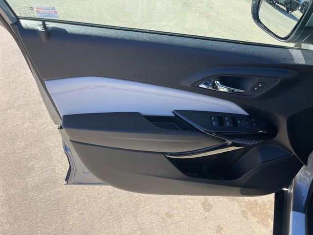 New 2026 Chevrolet Trax LT w/ Sunroof Package image 12