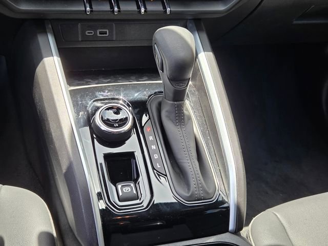 Certified 2024 Chevrolet Colorado Trail Boss w/ Advanced Trailering Package AWD/4WD image 23