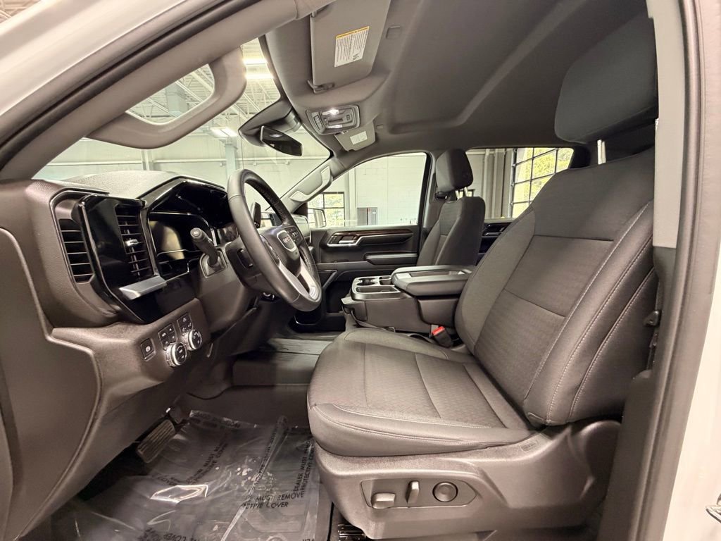 Used 2024 GMC Sierra 1500 SLE w/ Preferred Package image 27