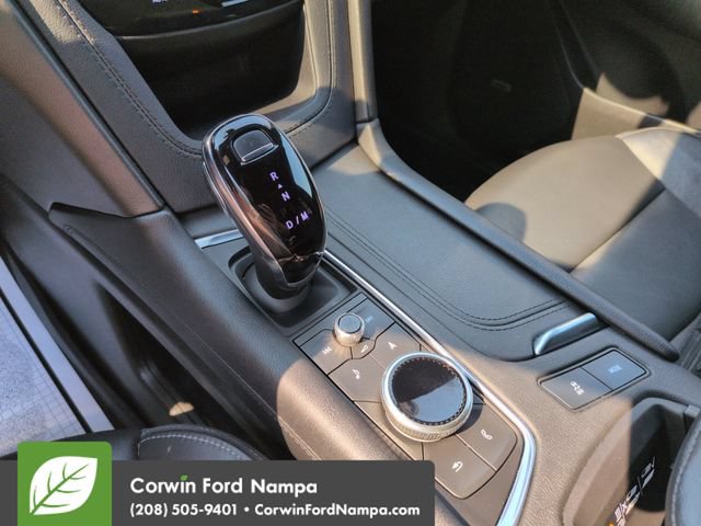 Used 2024 Cadillac XT6 Sport w/ Technology Package AWD/4WD image 18