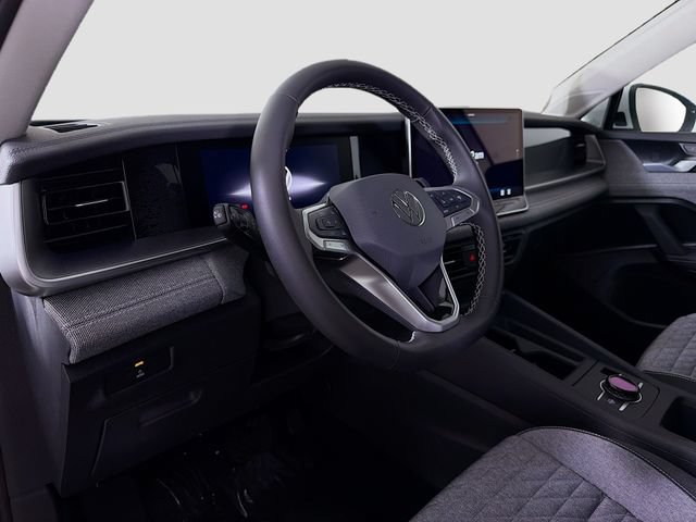 New 2026 Volkswagen Tiguan S FWD image 9