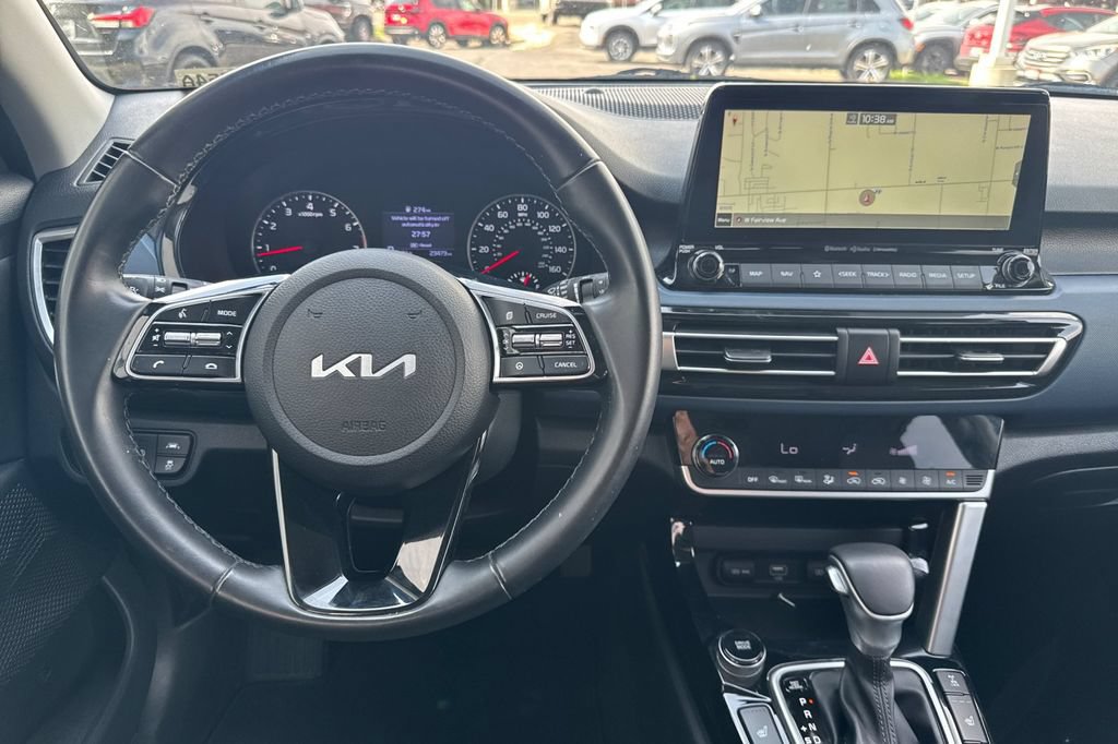 Used 2022 Kia Seltos S AWD/4WD image 14