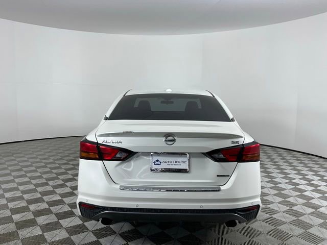 Used 2022 Nissan Altima 2.0 SR FWD image 4