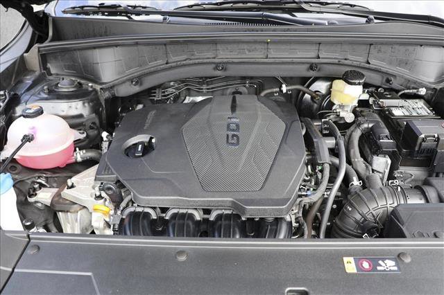Used 2025 Kia Sorento LX FWD image 30
