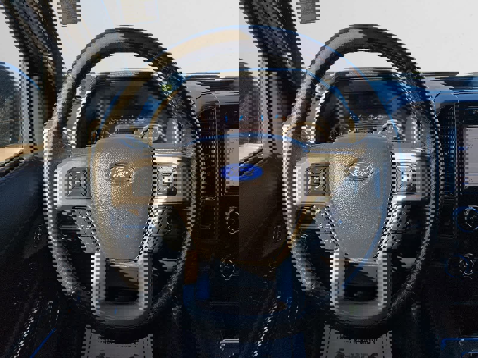 Used 2021 Ford Expedition XLT image 12