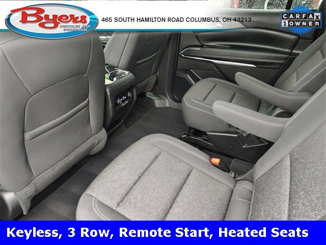 Used 2025 Chevrolet Traverse LT image 29