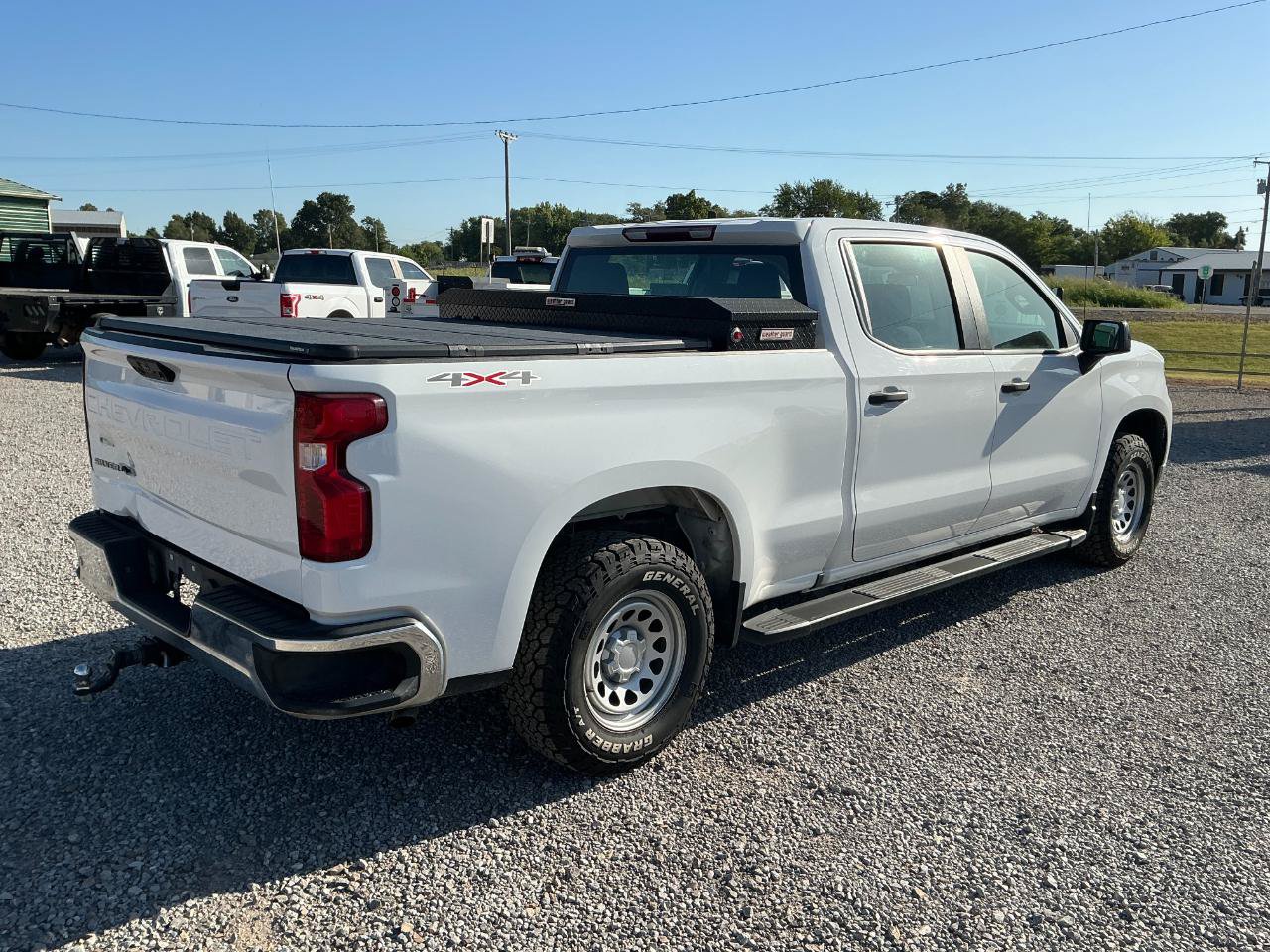 Used 2022 Chevrolet Silverado 1500 W/T w/ WT Safety Package AWD/4WD image 4