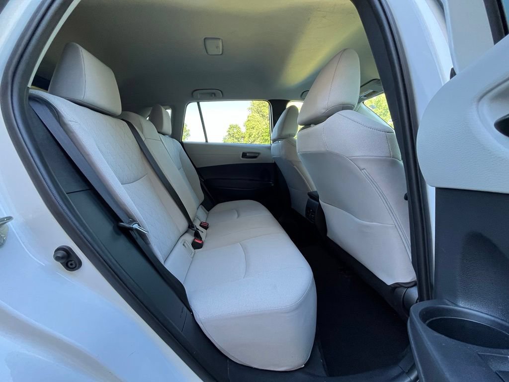 Used 2023 Toyota Corolla Cross LE AWD/4WD image 19