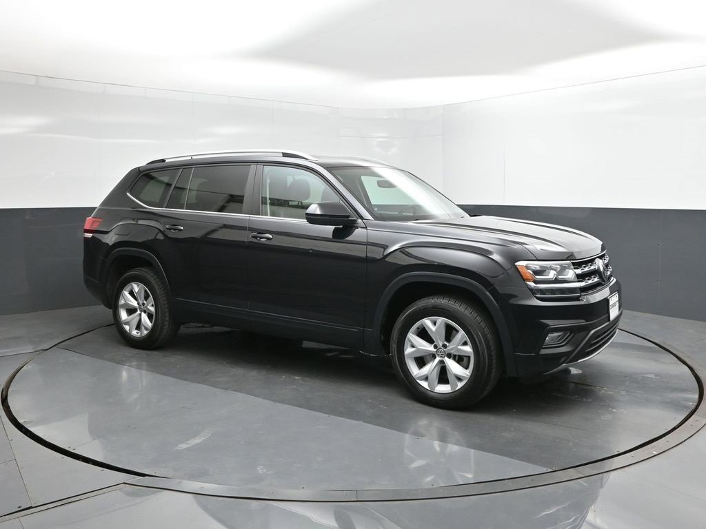 Used 2019 Volkswagen Atlas SE w/ Panoramic Sunroof Package image 17