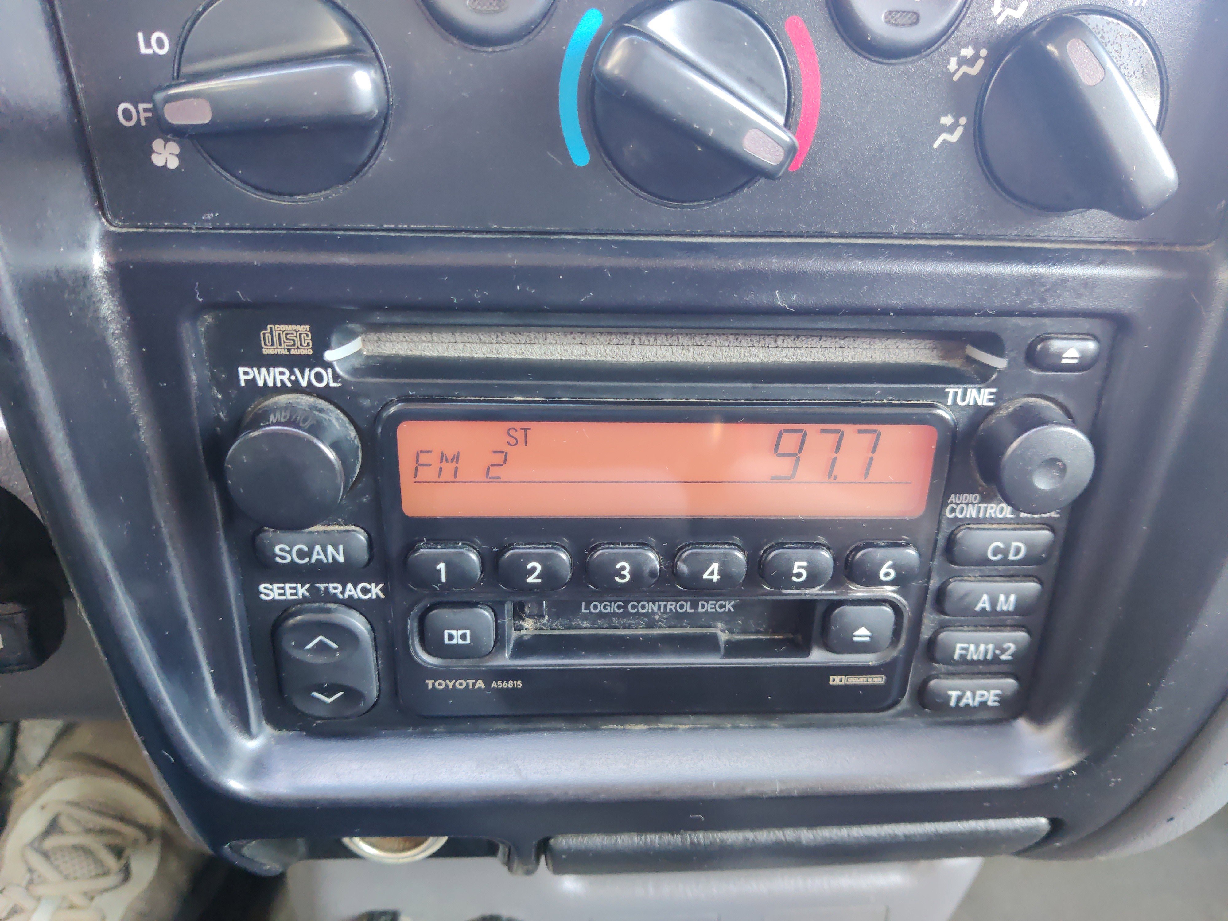 Used 2004 Toyota Tacoma 4x4 Xtracab image 19