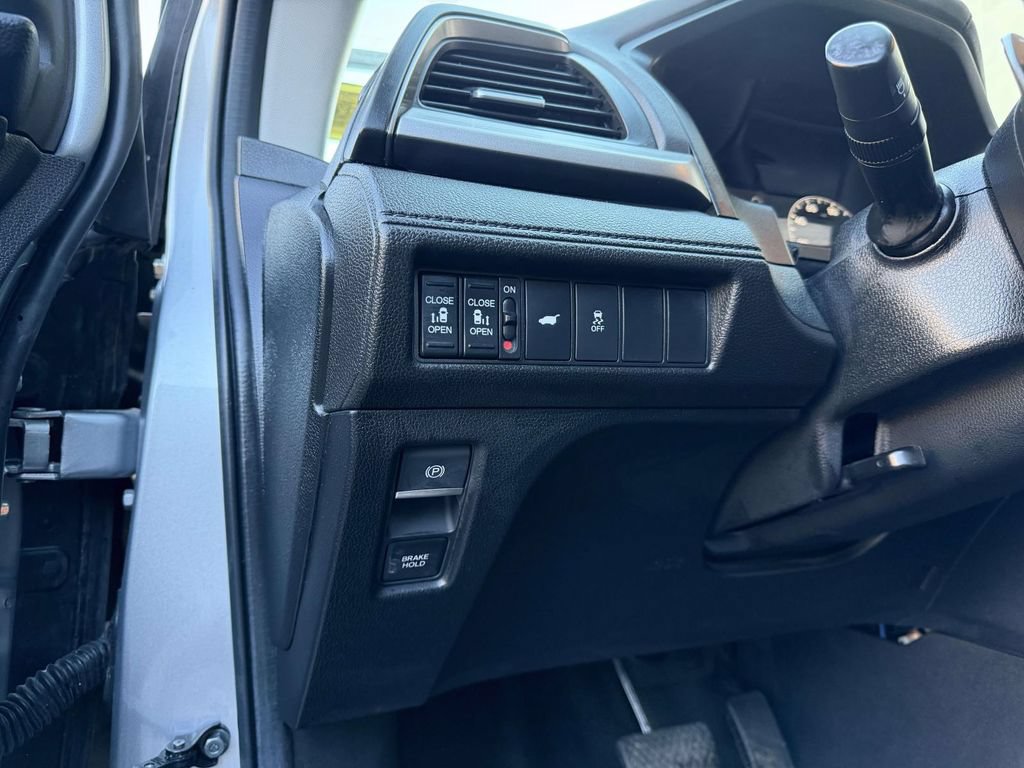 Used 2025 Honda Odyssey EX-L image 33