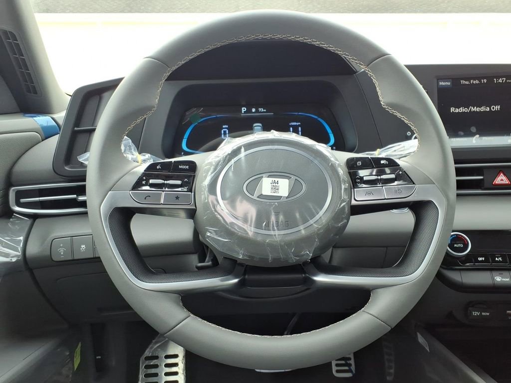 New 2026 Hyundai Elantra Sport image 12