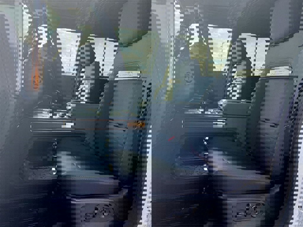 New 2025 GMC Hummer EV 2X image 17