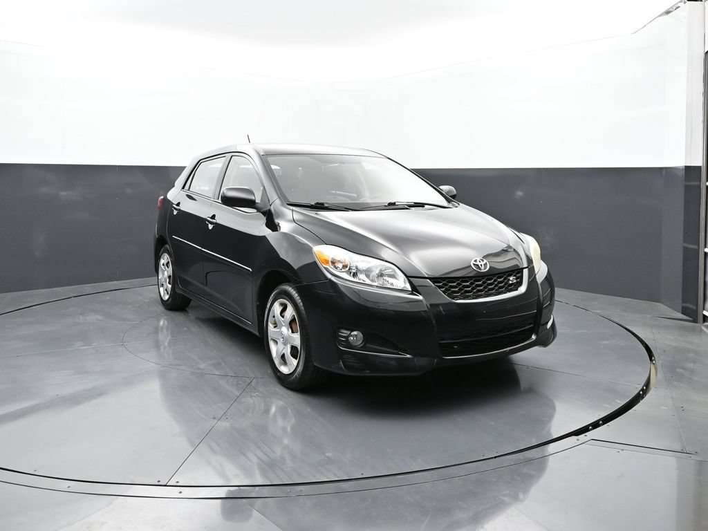 Used 2010 Toyota Matrix S AWD/4WD image 1