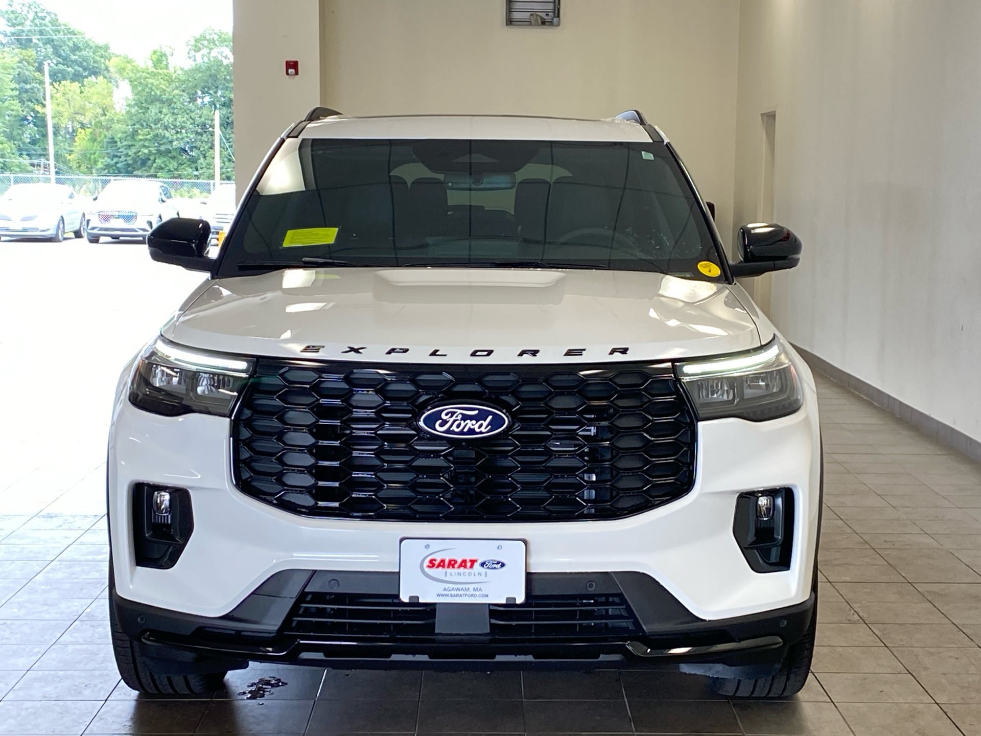 New 2027 Ford Explorer ST-Line w/ Premium Package AWD/4WD image 2