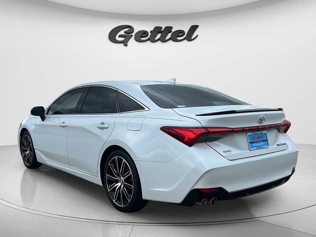 Used 2019 Toyota Avalon Touring FWD image 7