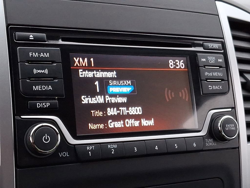 Used 2018 Nissan Frontier SV image 11