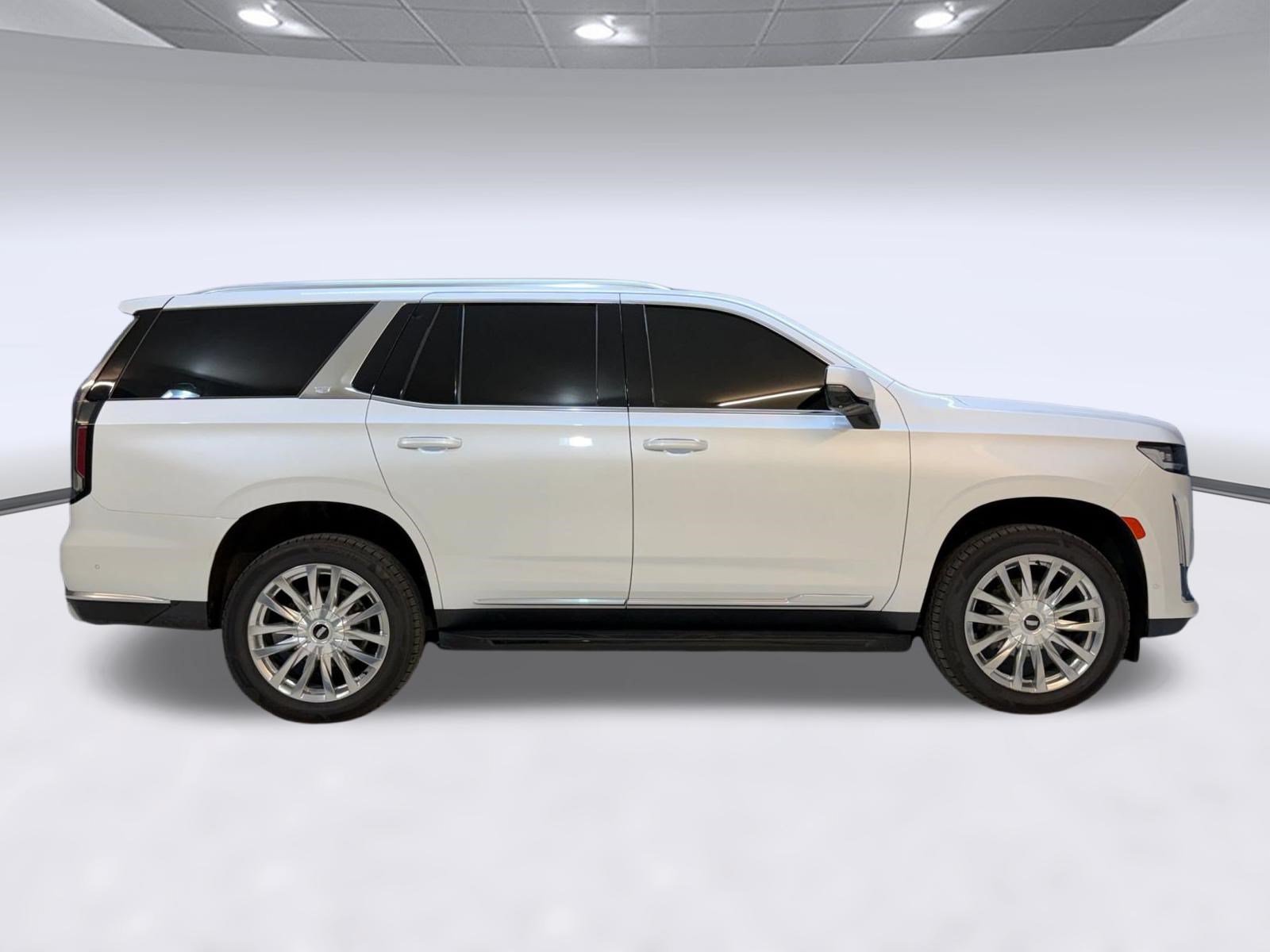 Used 2023 Cadillac Escalade Premium Luxury AWD/4WD image 8