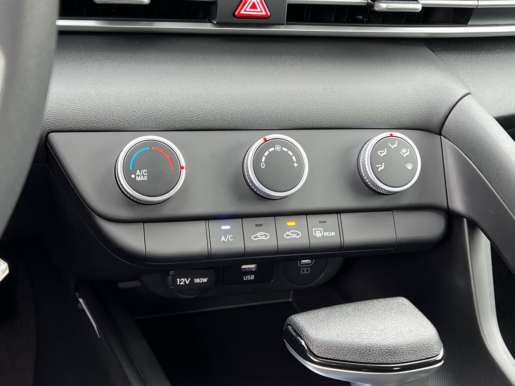 New 2026 Hyundai Elantra SE w/ Cargo Package FWD image 15