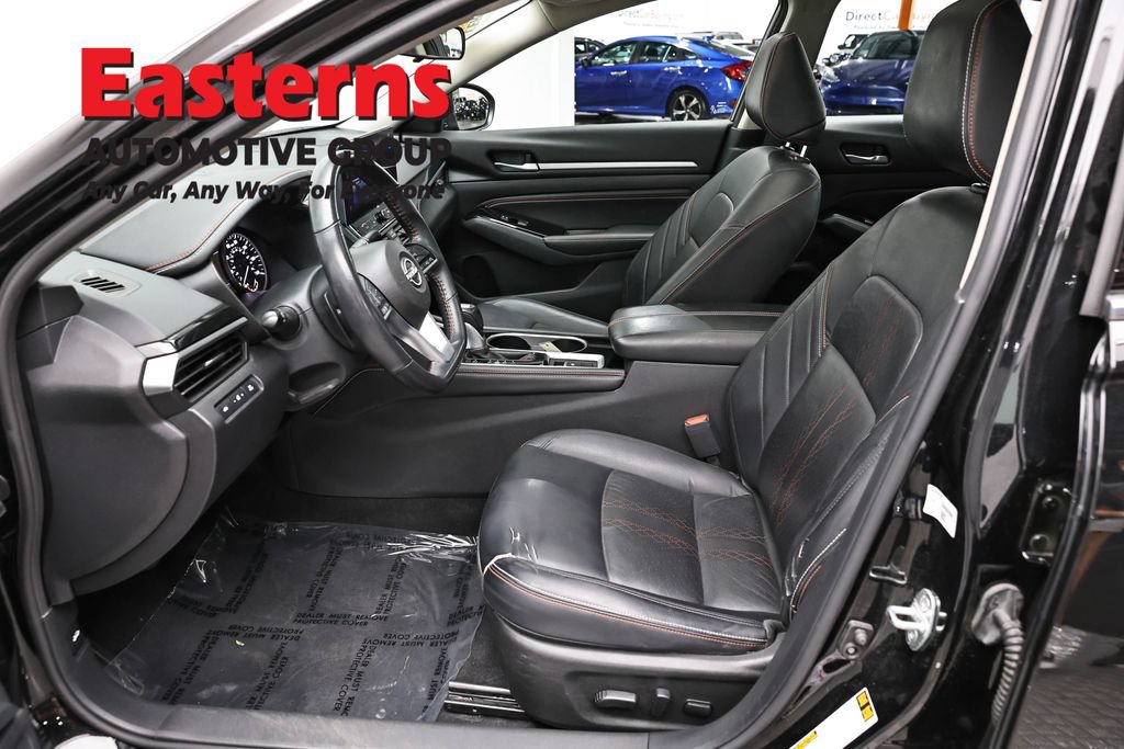Used 2023 Nissan Altima 2.5 SR w/ SR Premium Package AWD/4WD image 14