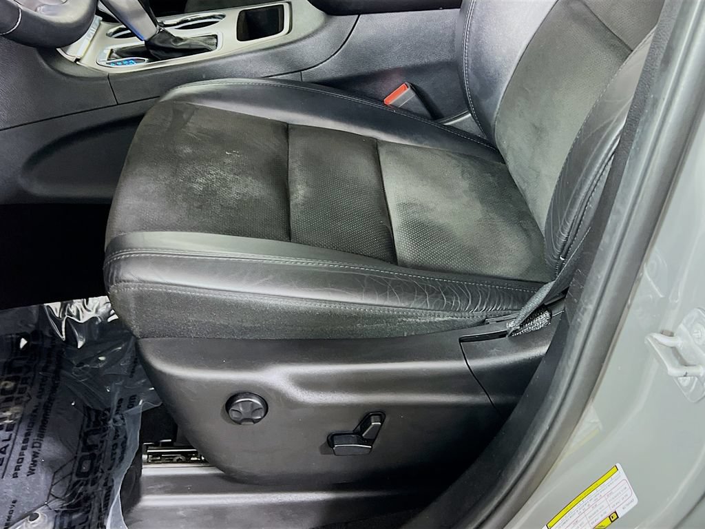 Used 2019 Jeep Grand Cherokee Altitude AWD/4WD image 24