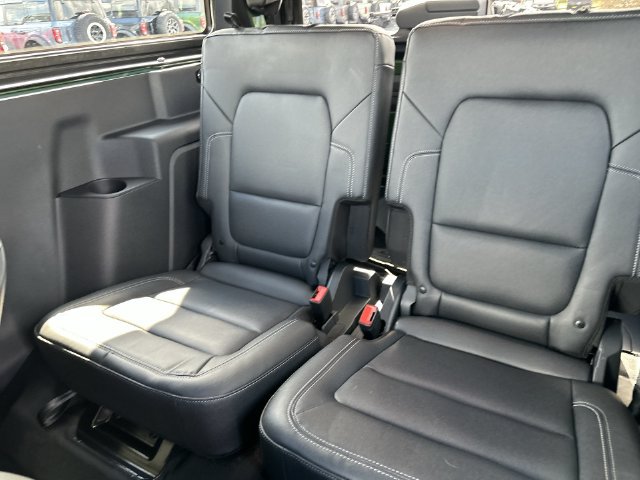 Used 2025 Ford Bronco Badlands AWD/4WD image 32