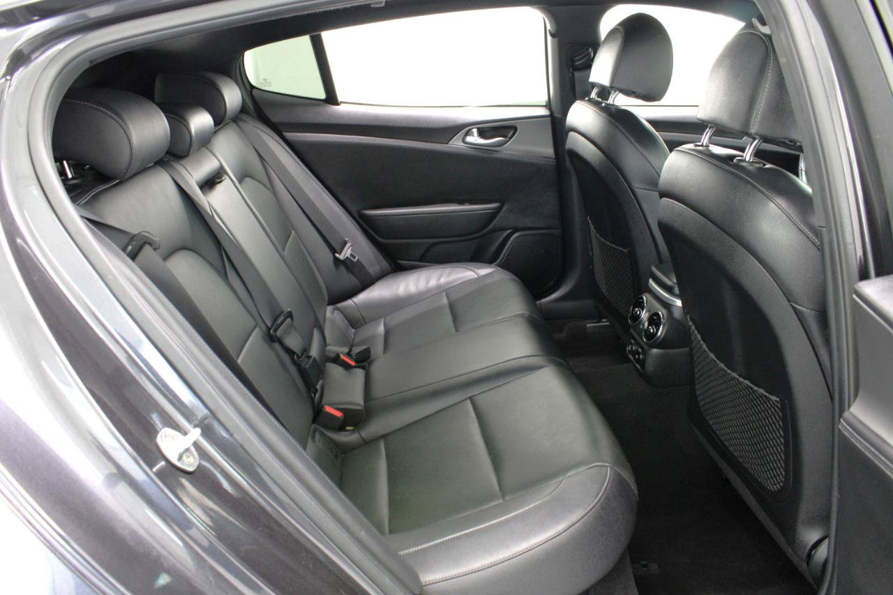 Used 2021 Kia Stinger GT RWD image 40