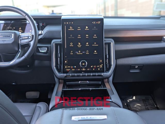 Used 2025 GMC Yukon XL Denali image 22