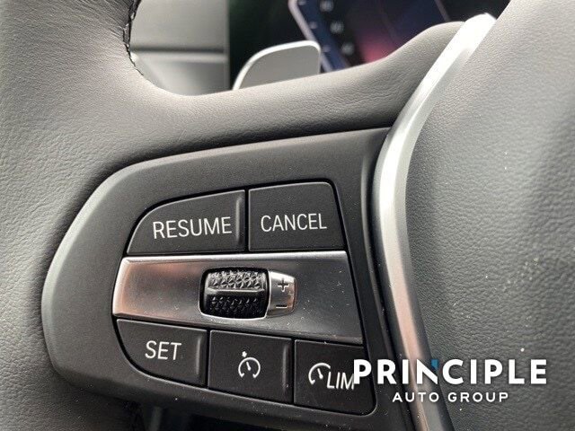 New 2023 BMW 330i Sedan w/ Convenience Package image 31