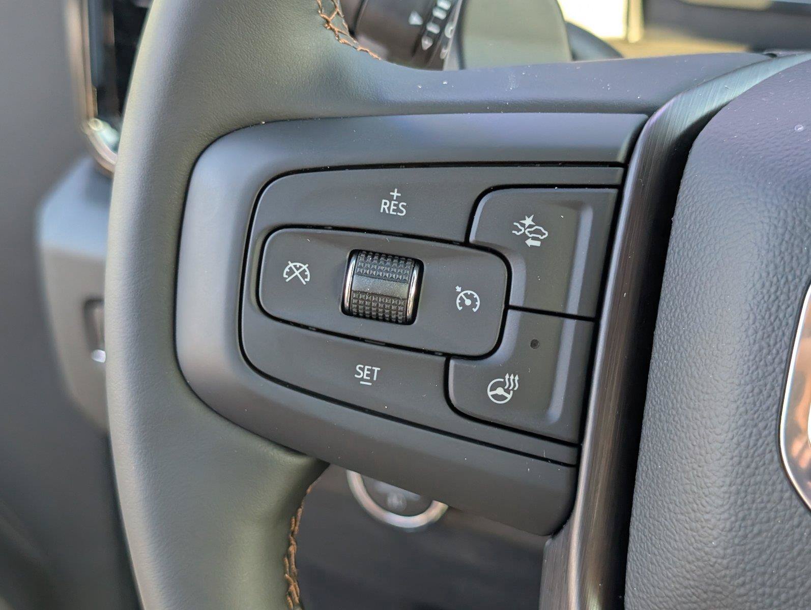 New 2026 GMC Sierra 1500 AT4 w/ AT4 Premium Package AWD/4WD image 30