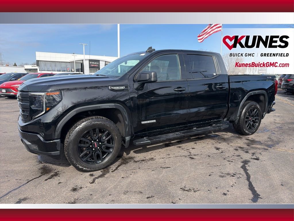 Used 2022 GMC Sierra 1500 Elevation w/ LPO, Elevation Black Package image 12