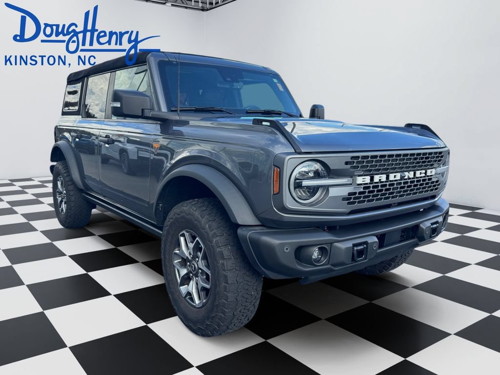 Used 2023 Ford Bronco Badlands AWD/4WD image 7
