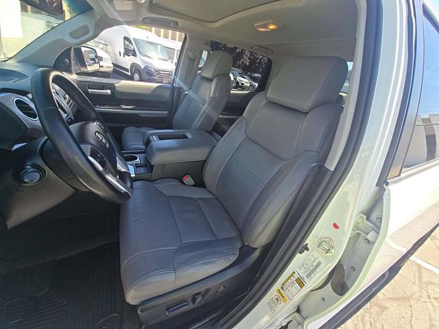 Used 2015 Toyota Tundra Limited w/ Limited Premium Package AWD/4WD image 5