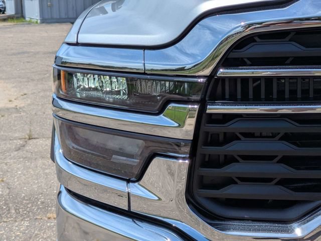 New 2026 RAM 3500 Tradesman AWD/4WD image 10