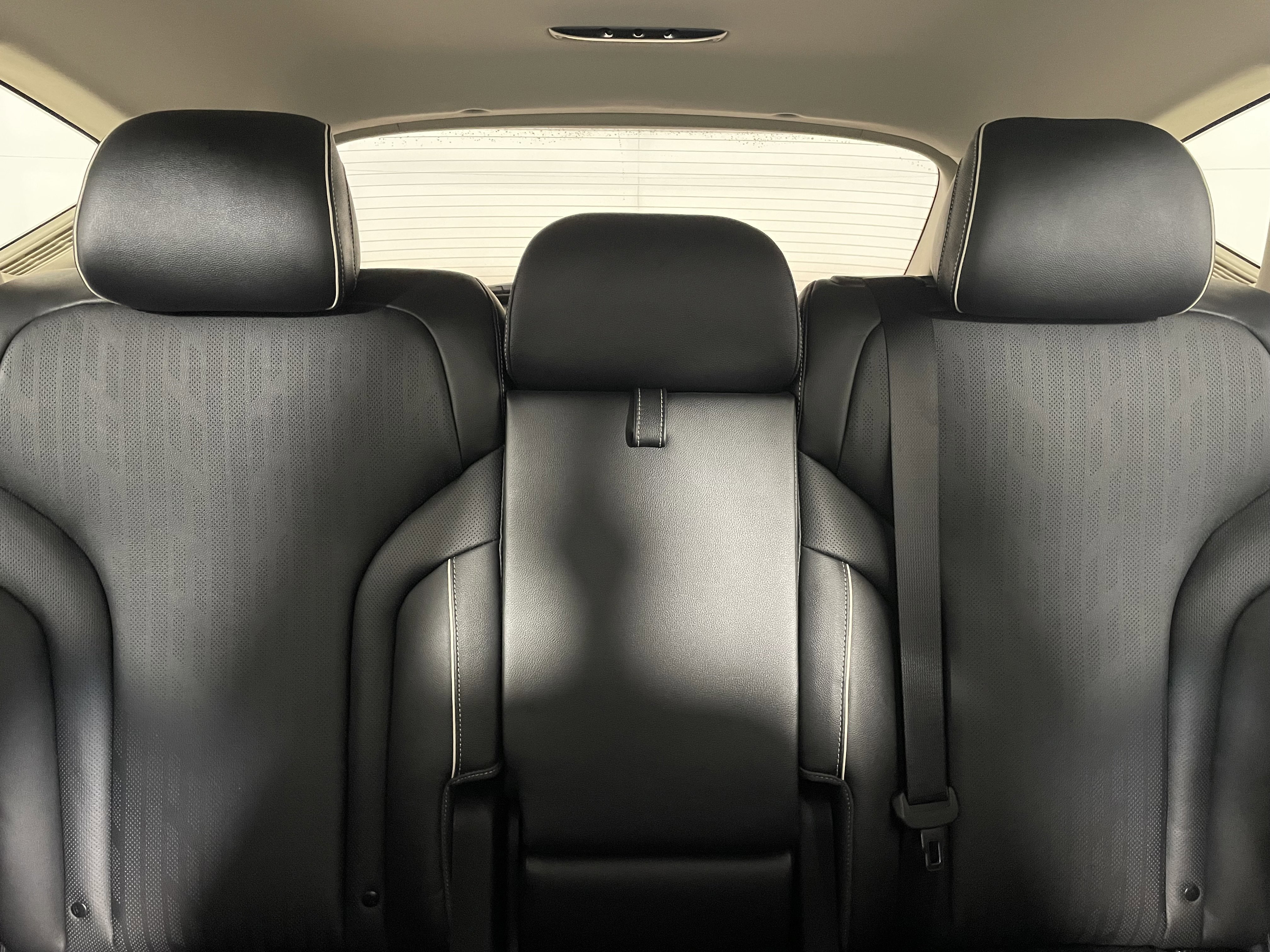 Used 2022 Genesis GV80 3.5T w/ Advanced Package 06 image 14