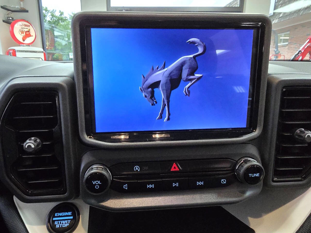 Used 2023 Ford Bronco Sport Heritage w/ Heritage Convenience Package image 32