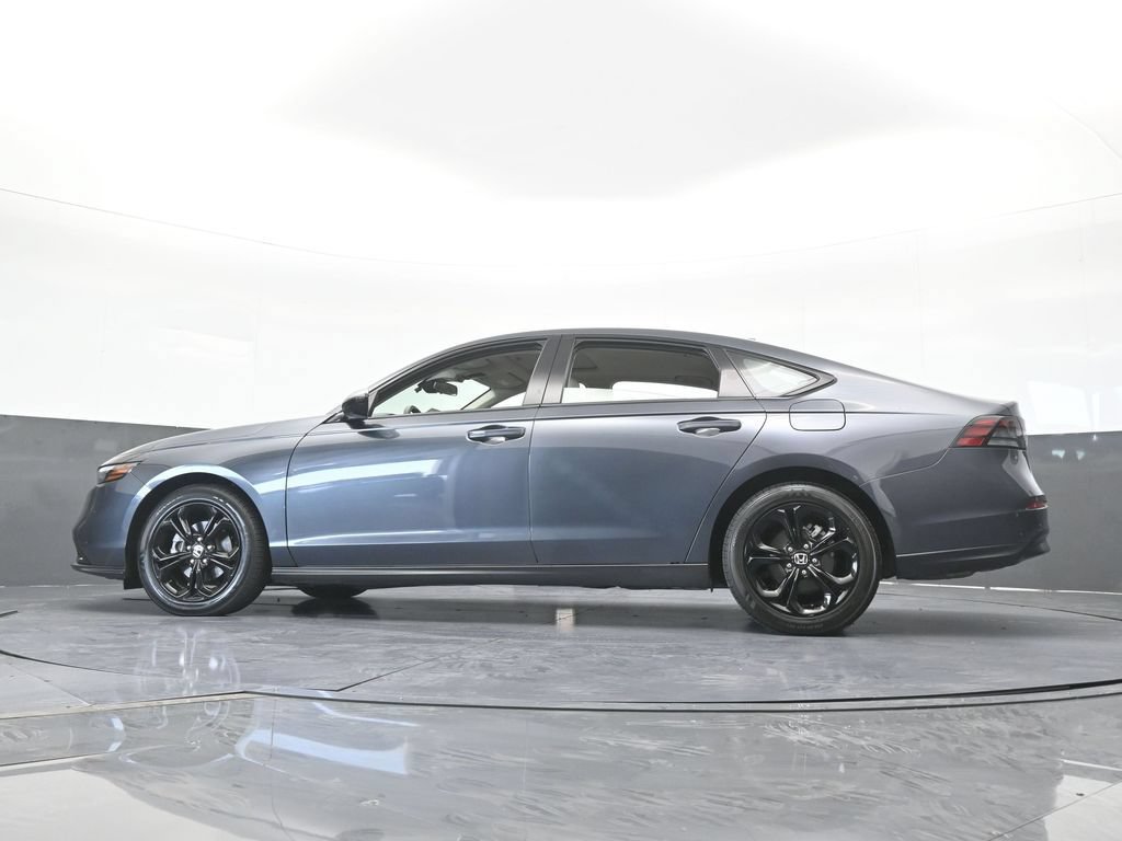 Used 2025 Honda Accord SE image 56