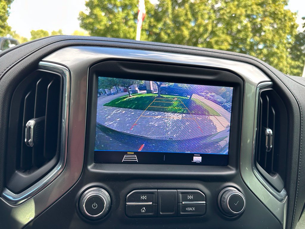 Used 2022 Chevrolet Silverado 1500 RST AWD/4WD image 18