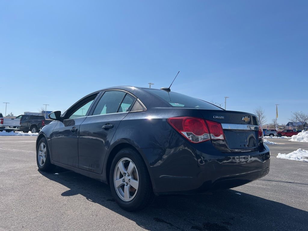 Used 2016 Chevrolet Cruze LT image 6