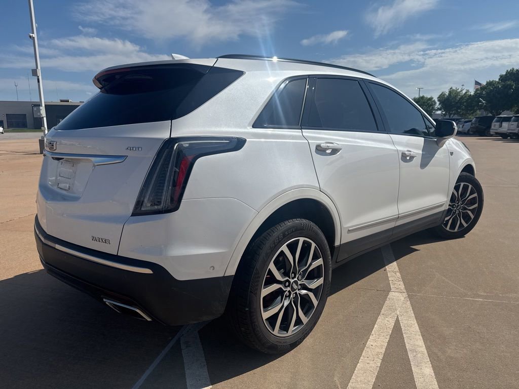 Used 2022 Cadillac XT5 Sportv w/ Technology Package AWD/4WD image 3
