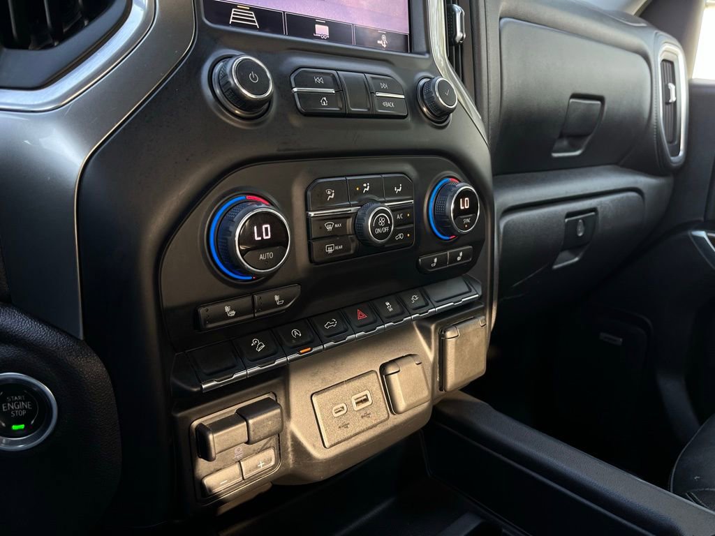 Used 2020 Chevrolet Silverado 1500 RST w/ Texas Edition AWD/4WD image 21