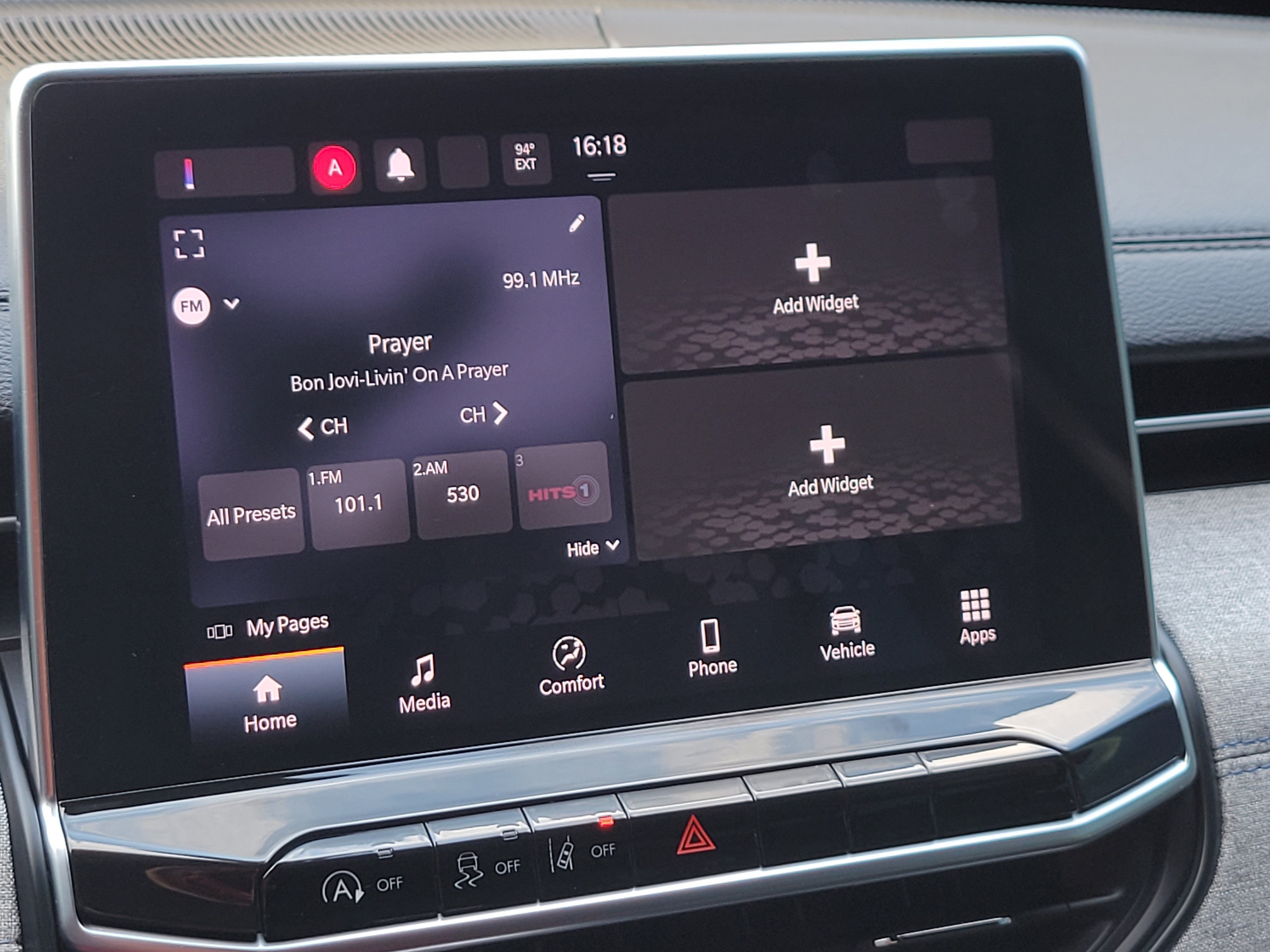Used 2023 Jeep Compass Latitude image 18