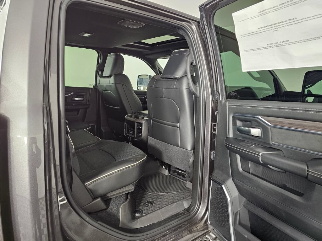 New 2026 RAM 3500 Laramie w/ Night Edition AWD/4WD image 36
