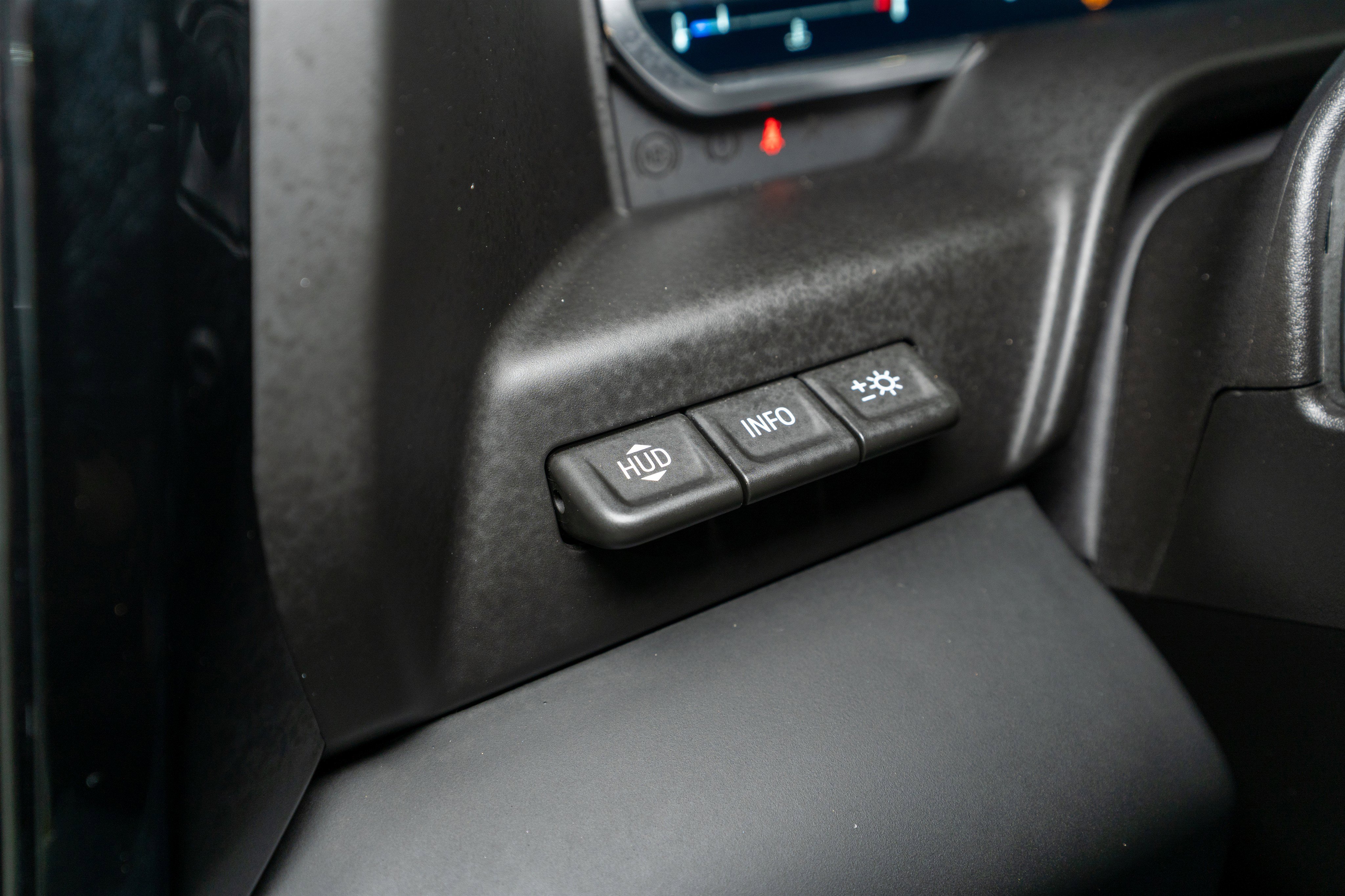 Used 2024 GMC Sierra 1500 AT4 w/ Technology Package image 34