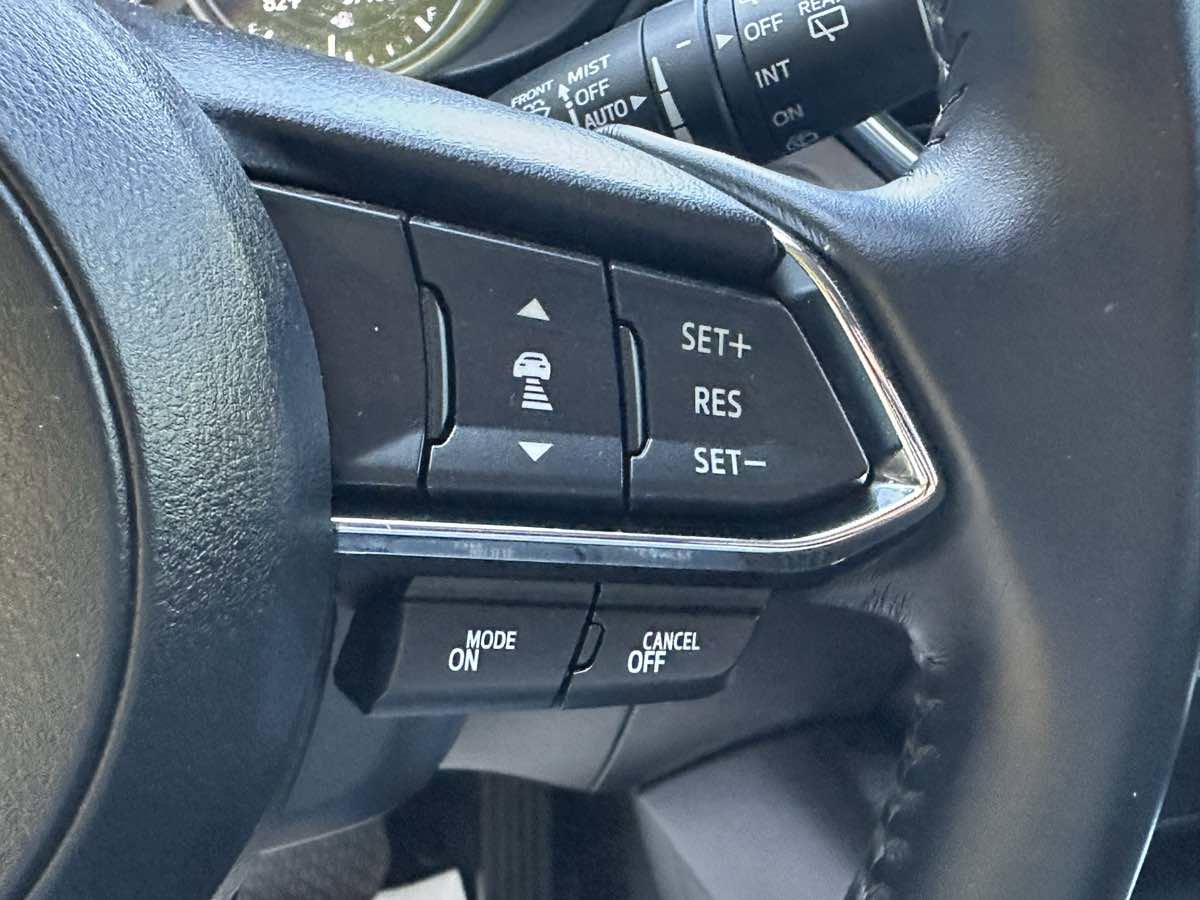 Used 2020 MAZDA CX-5 Touring FWD image 32