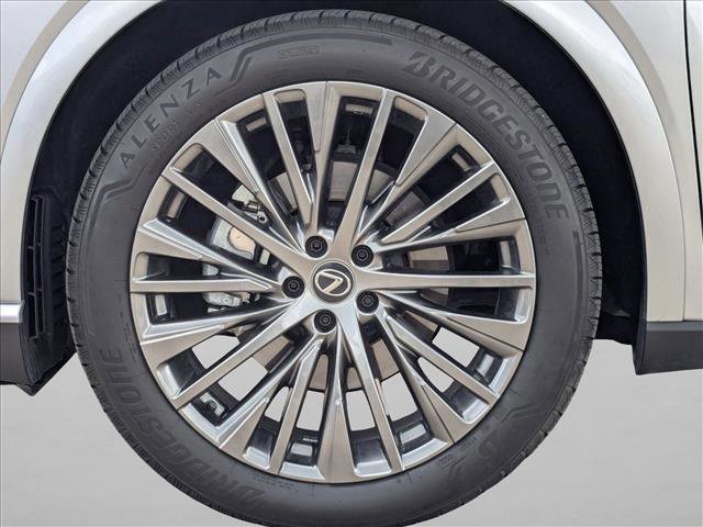 Used 2023 Lexus RX 350 w/ Accessory Package (Z1) image 24