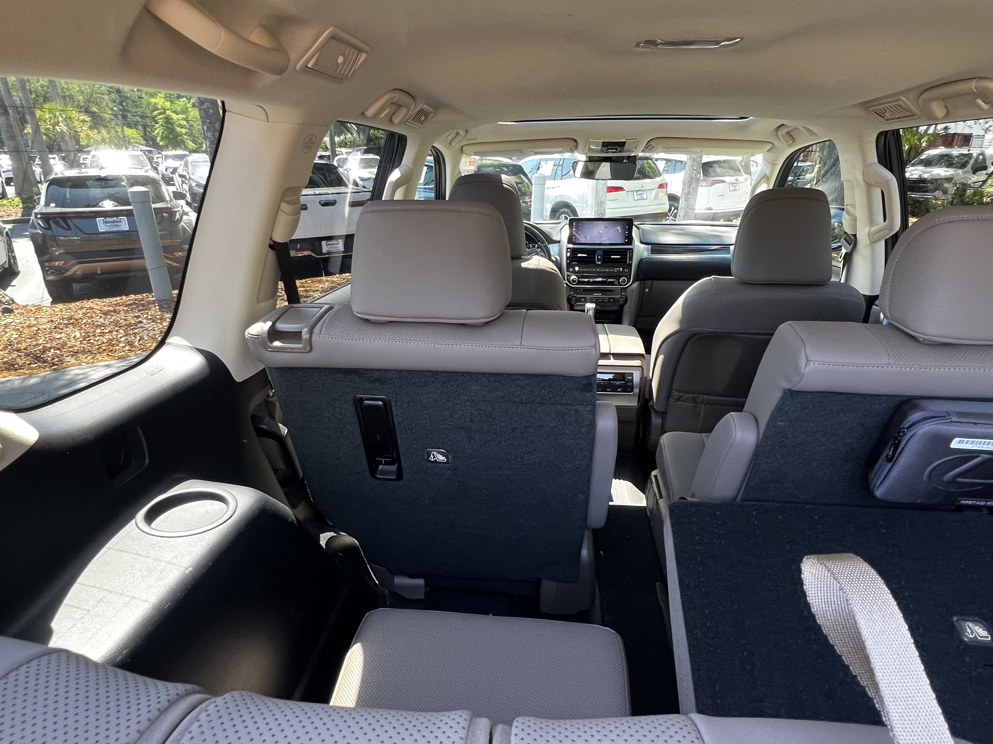 Used 2022 Lexus GX 460 Premium image 52