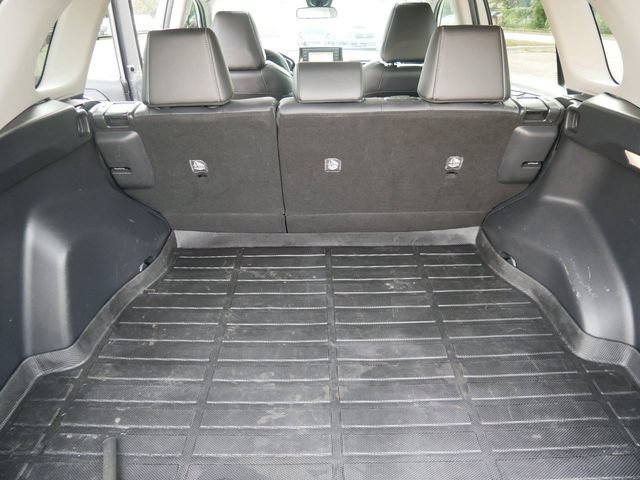 Used 2021 Toyota RAV4 XLE Premium AWD/4WD image 10