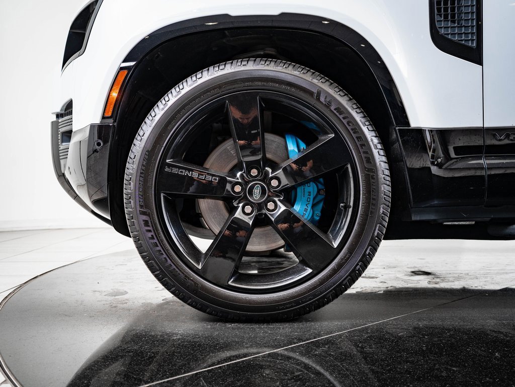 Used 2022 Land Rover Defender 90 V8 image 13