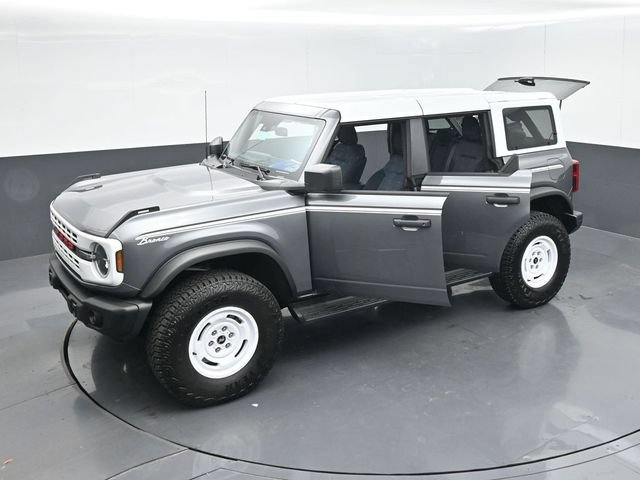 Certified 2025 Ford Bronco Heritage Edition AWD/4WD image 56